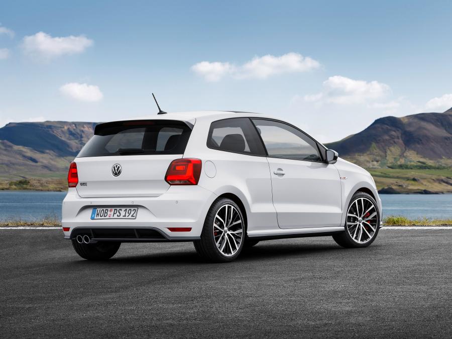  Volkswagen Polo GTi 3-Door 2014 года  (фото 6 из 13)
